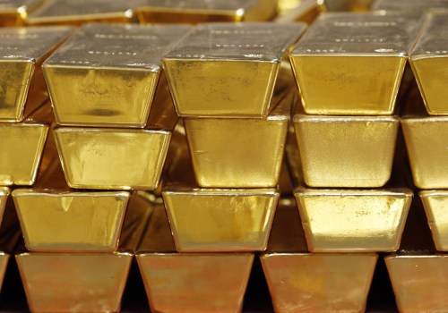 Are gold prices expected to drop?